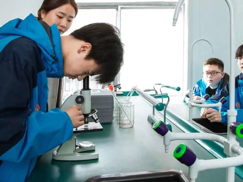 三原化学实验室