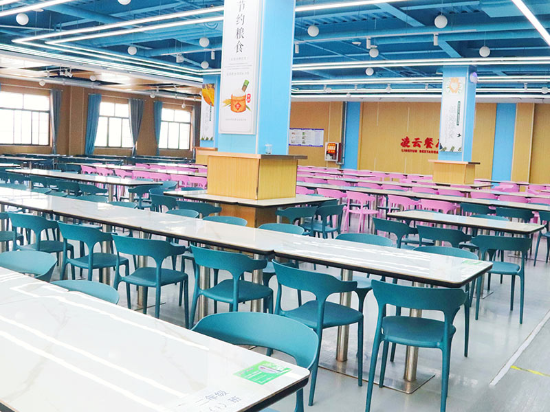 三原学生餐厅